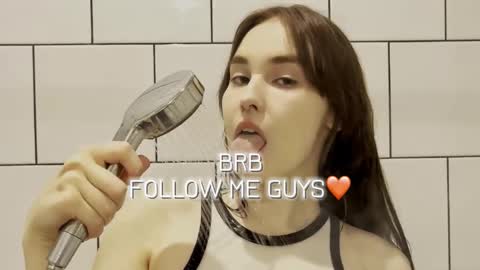 Angel online show from November 26, 10:38 am