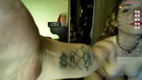 Dana Doe online show from May 21, 3:43 pm