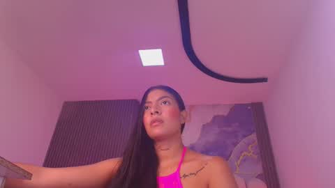 Dione online show from March 26, 8:10 pm