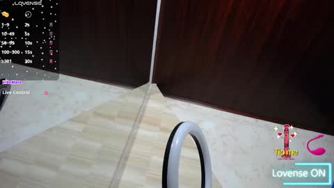 Eimy online show from February 11, 11:09 am