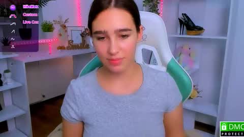 Lizzy  online show from November 26, 12:22 am