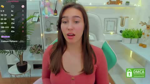 Snapshot of _eliizabeth__ chatting on January 11, 10:07 pm Lizzy online show from January 11, 10:07 pm
