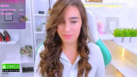 Snapshot of _eliizabeth__ chatting on September 15, 11:23 pm Lizzy online show from September 15, 11:23 pm