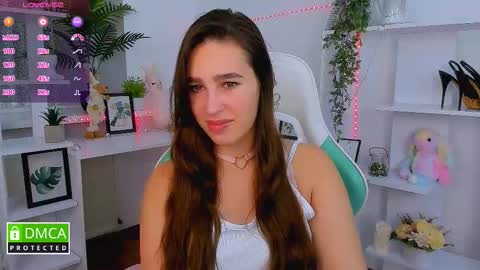 Snapshot of _eliizabeth__ chatting on October 17, 8:56 pm Lizzy online show from October 17, 8:56 pm