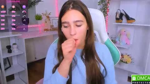 Lizzy  online show from November 7, 9:31 pm