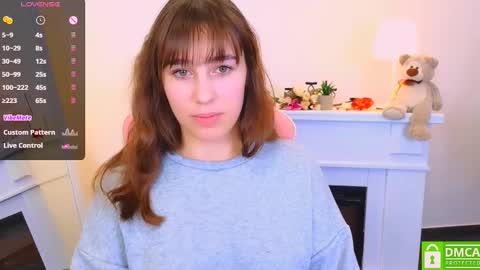 Snapshot of _eliizabeth__ chatting on February 23, 10:16 pm Lizzy online show from February 23, 10:16 pm