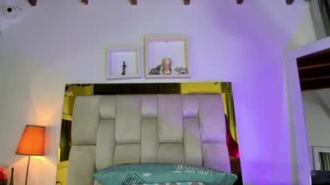 Isabella online show from December 28, 12:03 pm