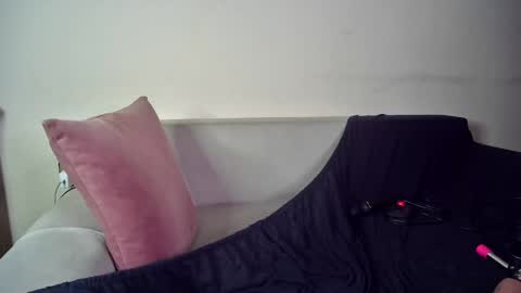 Emma Sugar online show from May 22, 4:21 am