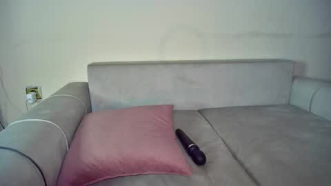 Emma Sugar online show from October 14, 3:20 am