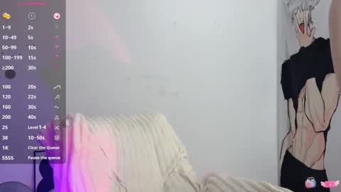 Flipped online show from February 9, 7:43 am