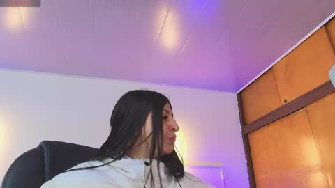  Juliana   Gaby   Kloe online show from May 6, 11:25 am
