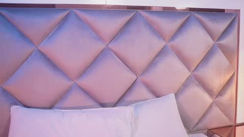 _giggy online show from April 9, 11:37 am