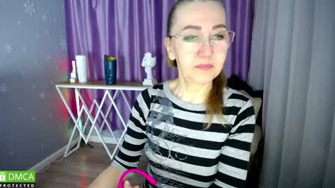 _greybunny_ online show from March 6, 8:30 am