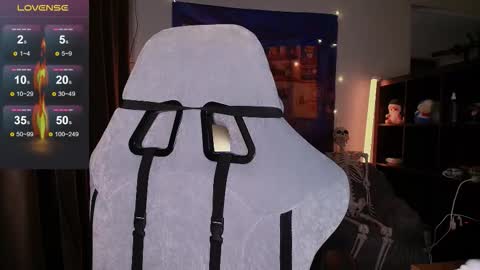 Tori online show from February 23, 5:30 am