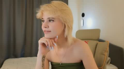 Alisha online show from June 12, 1:30 pm