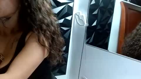 YOUR FUTURE EXXXWIFE online show from July 19, 11:12 am