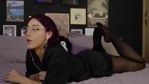 Irene    online show from October 13, 2:14 am