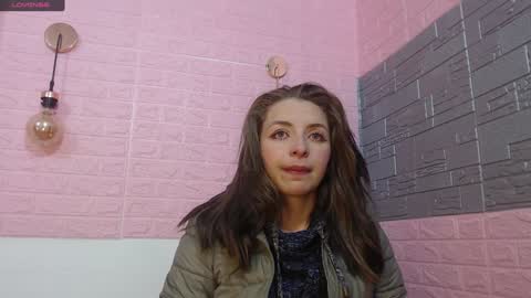 Snapshot of _isaabellaa chatting on February 2, 12:13 pm Isa online show from February 2, 12:13 pm