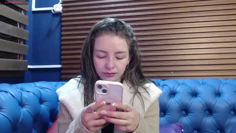 Snapshot of _isaabellaa chatting on January 25, 11:57 am Isa online show from January 25, 11:57 am