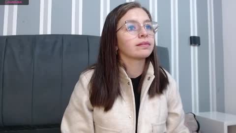 Snapshot of _isaabellaa chatting on January 7, 11:05 am Isa online show from January 7, 11:05 am