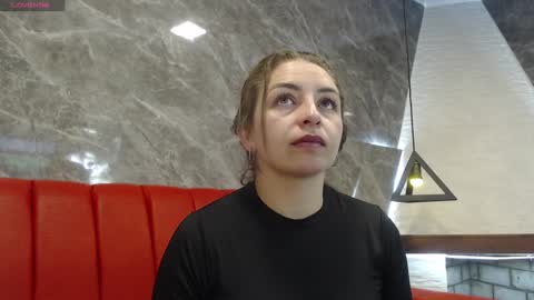 Snapshot of _isaabellaa chatting on January 30, 11:22 am Isa online show from January 30, 11:22 am