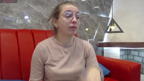 Snapshot of _isaabellaa chatting on January 15, 11:21 am Isa online show from January 15, 11:21 am
