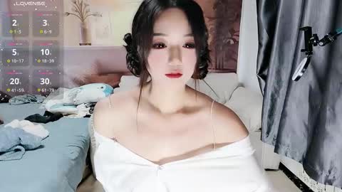 UU online show from November 2, 10:51 am