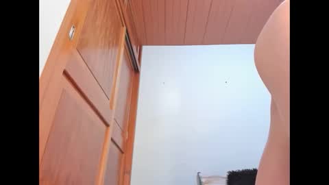 JENNY online show from February 11, 9:16 pm