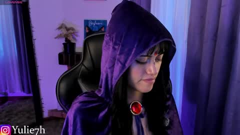  ...  online show from May 16, 10:53 pm