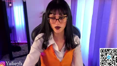  ...  online show from May 9, 10:23 pm
