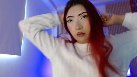 Mia online show from March 23, 2:12 pm