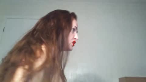 KAPELKA   online show from January 31, 8:33 pm