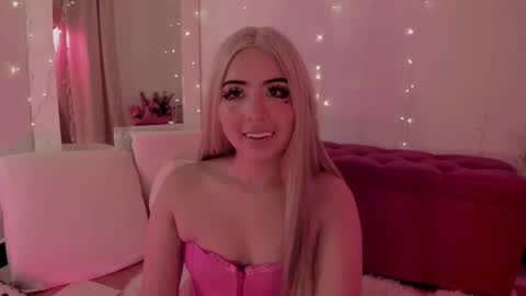 _karine01 online show from October 20, 3:53 am