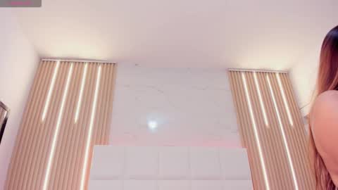 Kate  online show from December 19, 8:34 pm