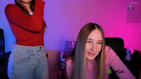 _kellykitten_ online show from January 15, 11:27 am