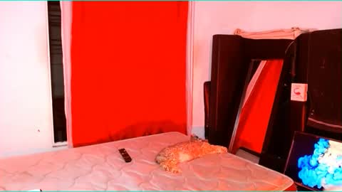  Lenny  online show from March 22, 7:25 am