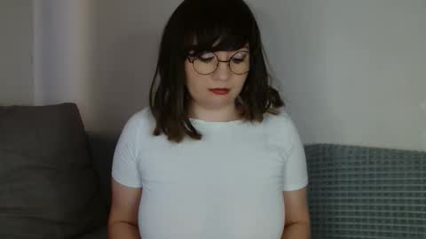 Snapshot of _lalilu_ chatting on January 7, 7:52 am _lalilu_ online show from January 7, 7:52 am