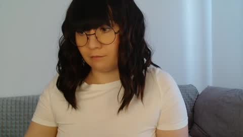 Snapshot of _lalilu_ chatting on February 13, 11:39 am _lalilu_ online show from February 13, 11:39 am