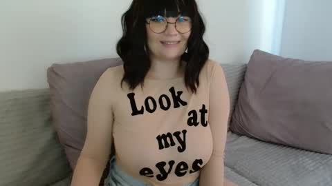 Snapshot of _lalilu_ chatting on September 22, 2:59 pm _lalilu_ online show from September 22, 2:59 pm