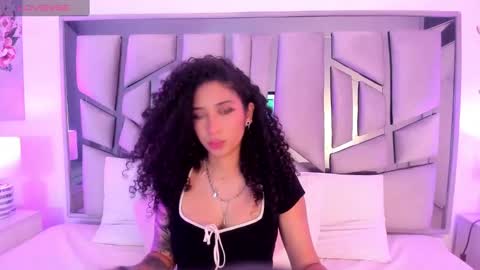 Snapshot of _lanna_jhonson_ chatting on January 30, 11:22 am Lanna online show from January 30, 11:22 am