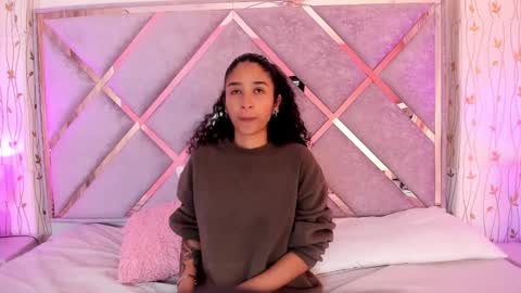 Snapshot of _lanna_jhonson_ chatting on January 13, 12:51 am Lanna online show from January 13, 12:51 am