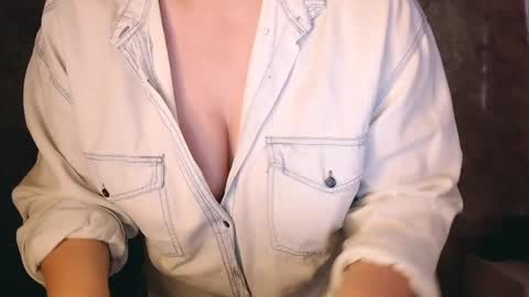 Letty online show from May 16, 3:09 am
