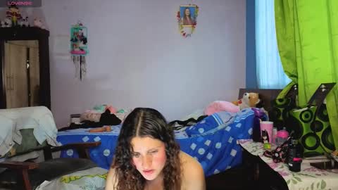 Lindasy online show from November 14, 8:53 pm