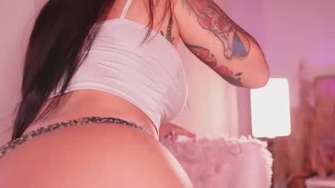 Lissana online show from November 23, 10:00 pm