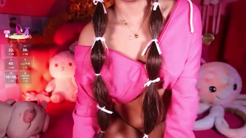 _little_glrl_ online show from May 15, 11:51 pm