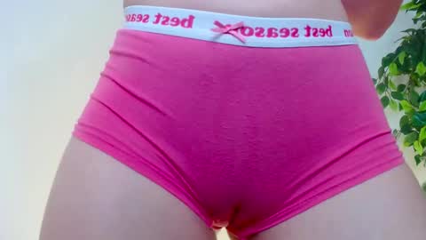 Mila  online show from December 1, 7:34 am