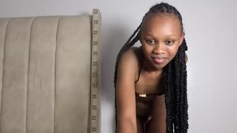 Littlevenus online show from October 17, 3:21 am