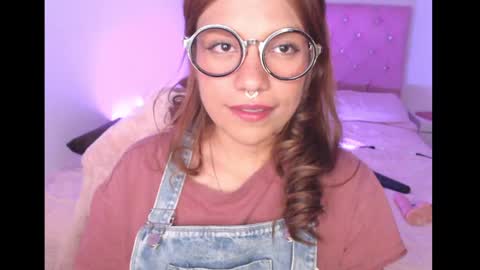 Snapshot of _lloou_ chatting on January 23, 2:55 am Sofia 3 online show from January 23, 2:55 am