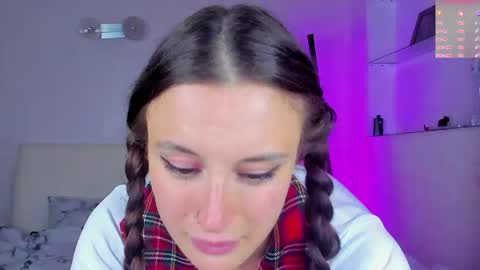 _lorra online show from May 19, 5:53 pm