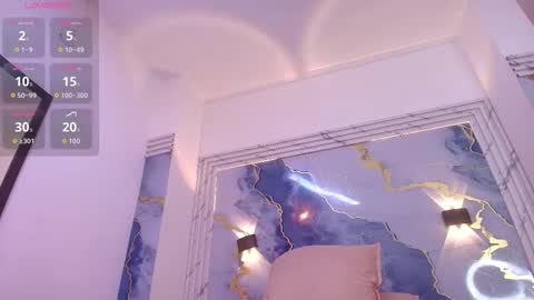 Lorrayne online show from October 18, 12:19 pm